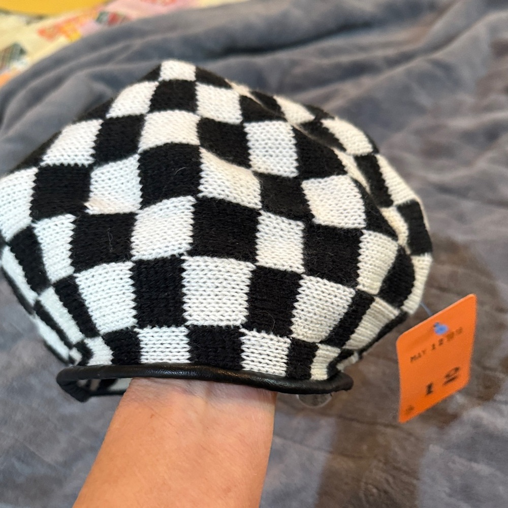 Women’s NWT, Checkered Black and White Beret by Civvies.